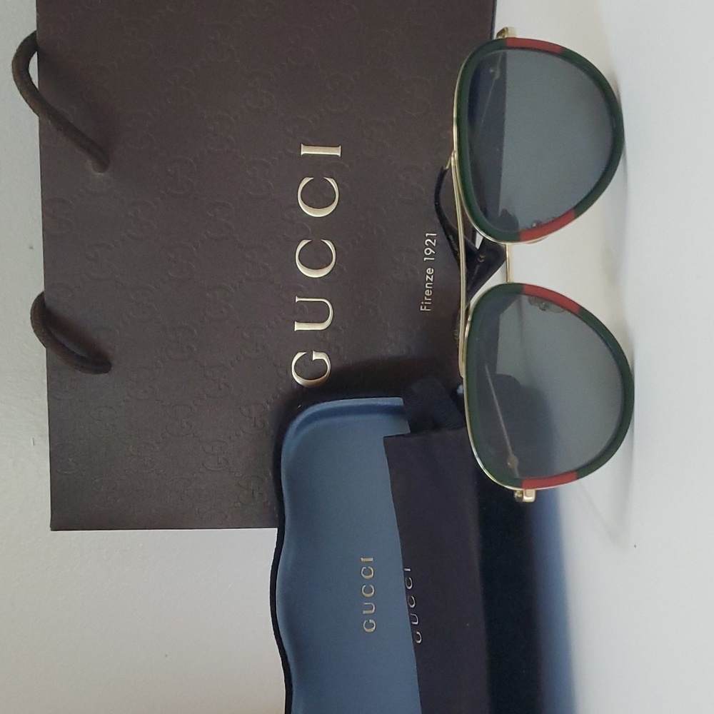Gucci Aviator Sunglasses